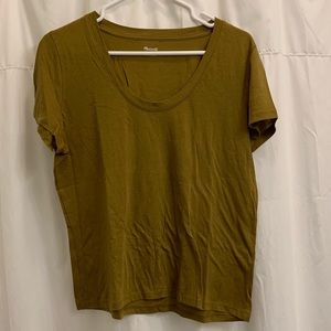 Madewell mustard colored scoop tee